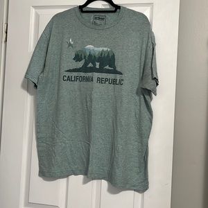 California Republic Graphic T-shirt XL